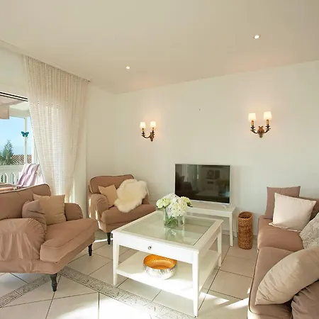 Villa Modern Near Costabella Marbella